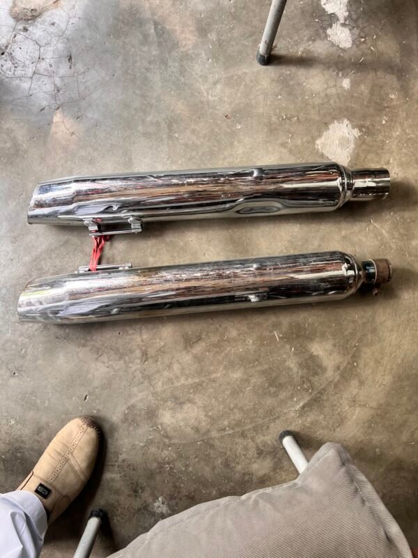 Harley Davidson Exhaust – Model 65863-09 H09-003 E4, Silver Finish - Image 2