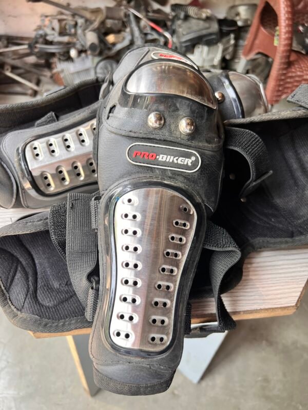 Pro Biker HX-P15 Knee and Elbow Guards Set – High-Quality Metal Protection Gear - Image 2