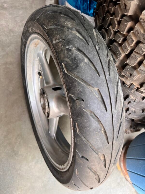 Unilli 130/70‑17 Q-Speed Motorcycle Tire (160 km/h Load Rating)