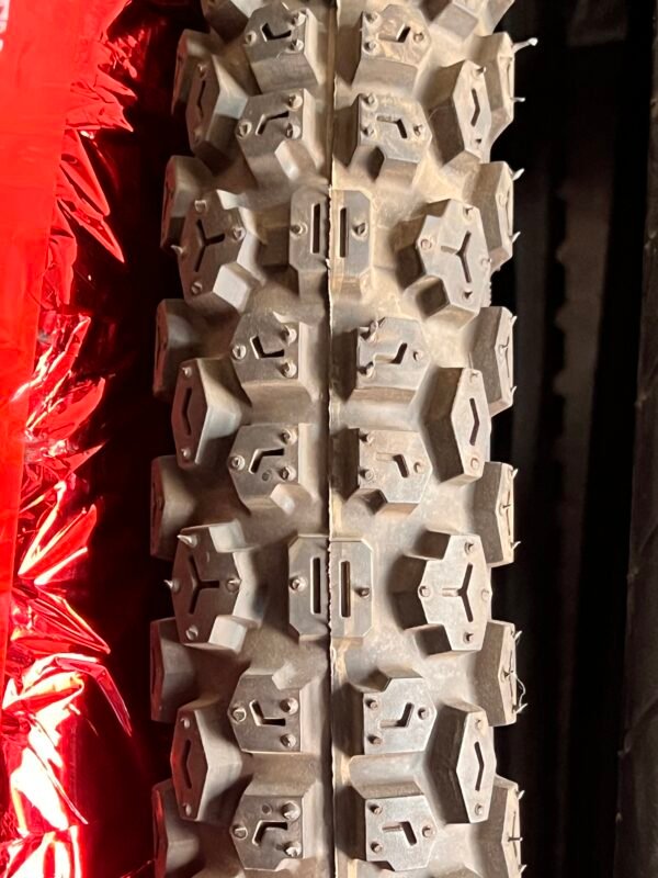 110/90‑17 Off‑Road Motorcycle Tire – Deep Tread Knobby Trail Tire