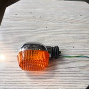 Pair of Front Turn Signal Lights – Compatible with Kawasaki ZXR250 / ZXR400 / ZXR750 / KLE250–500 Models