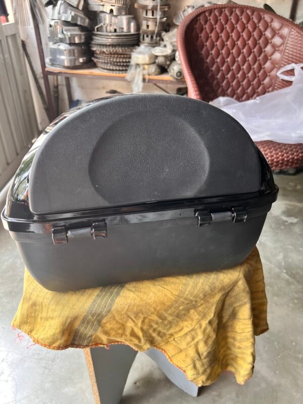 SEVICO Universal Motorcycle Top Case – Black Helmet Storage Box (31L) - Image 3